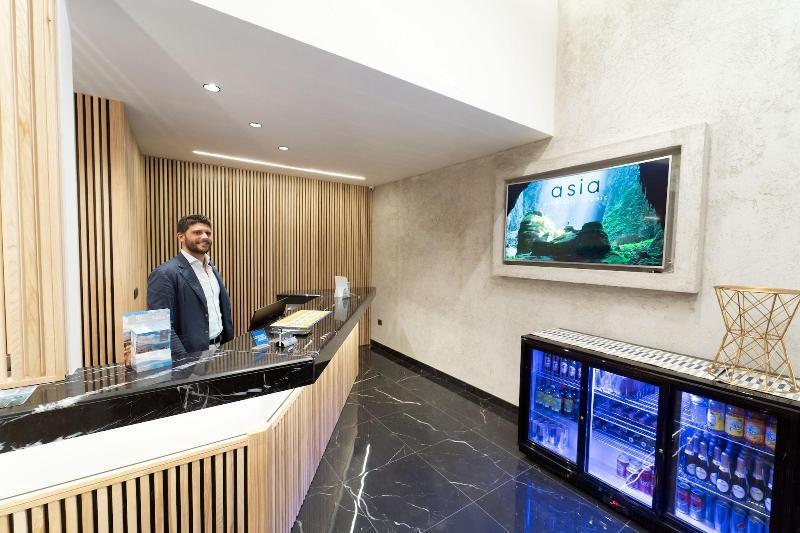 Hg Boutique Toledo, Centro, By Clapa Group